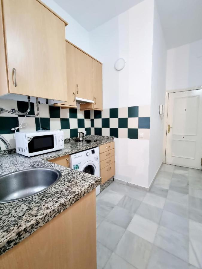 Hostfy Mercado De Triana Sevilla Kültér fotó