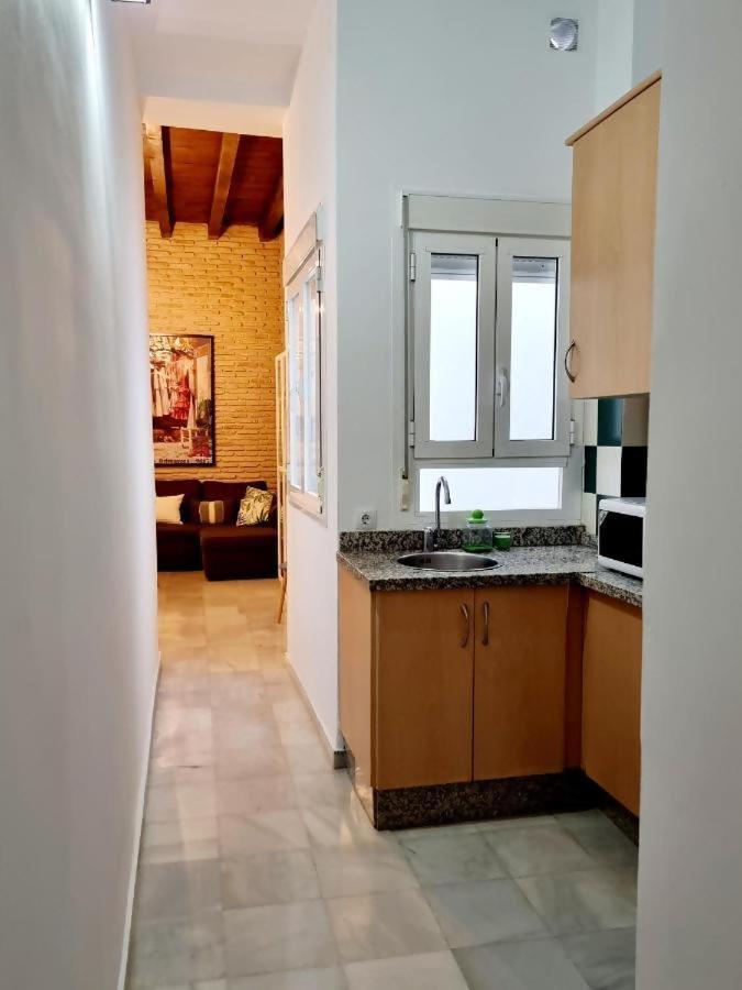 Hostfy Mercado De Triana Sevilla Kültér fotó